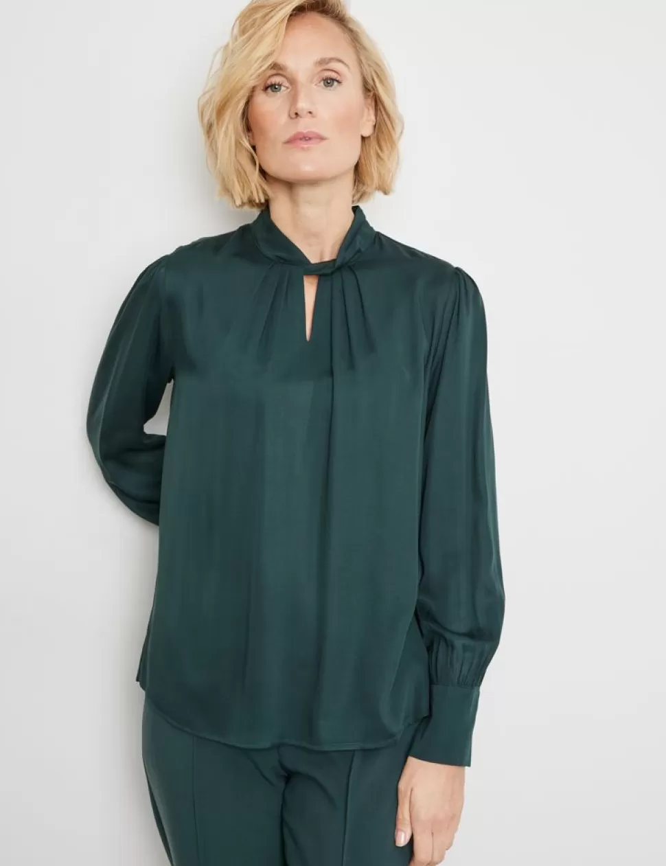 Feestelijke Blouses>GERRY WEBER Soepele Blouse Met Decoratieve Hals